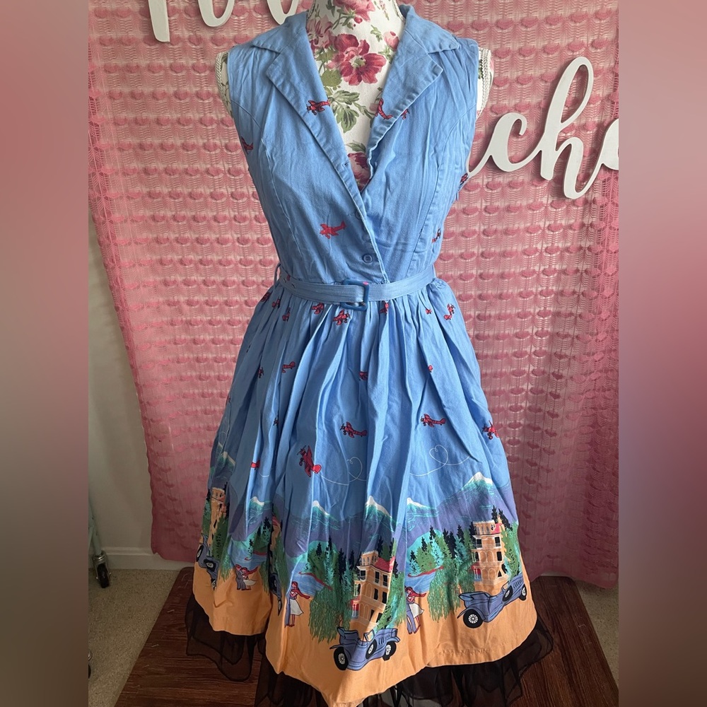 Lindy Bop Retro 1950’s Couple Vacation Getaway Novelty Print Shirtdress 👗✨